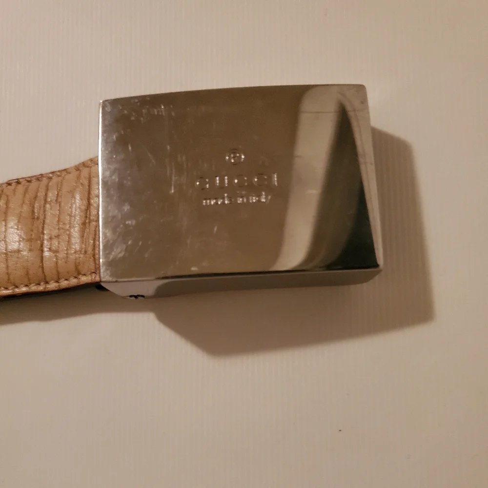 Gucci Leather & Canvas Belt ๐ Host Pick - Picture 2 of 12